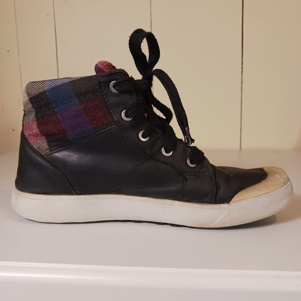 Keen Elena Mid  Boot